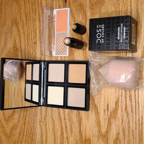 Makeup Bundle New and Unused - Picture 2 of 5